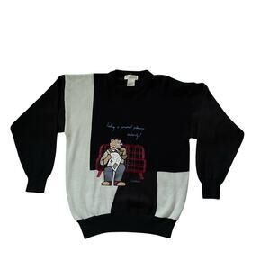 Vintage 90s Bear Graphic Sweater Knit Made in Hong Kong Size S Novelty